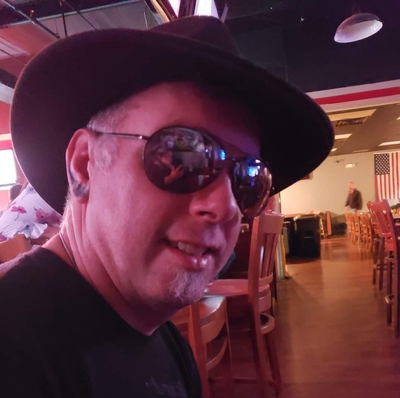 Meet your Posher, James - Picture 1 of 1